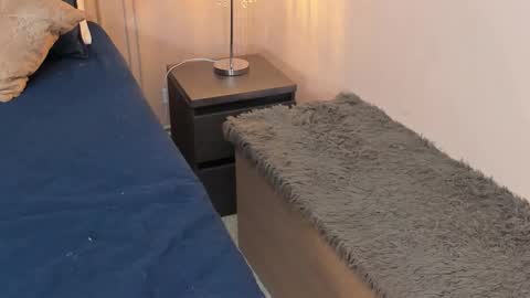 Zoe Greys online show from November 15, 2025, 11:29 am