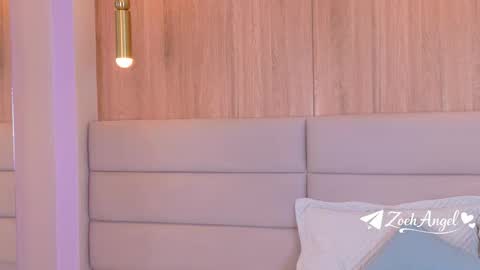 Zoe online show from March 28, 2026, 11:21 am