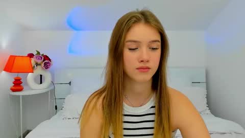 Zoe online show from November 20, 2025, 1:22 pm