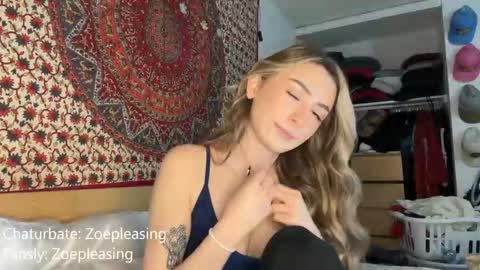 zoepleasing online show from November 7, 2025, 1:38 am