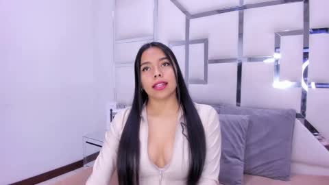 ZoeSwam online show from February 1, 2025, 1:30 pm