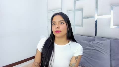 ZoeSwam online show from March 9, 2025, 7:26 pm