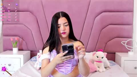 Snapshot of zoewillian chatting on January 8, 2025, 6:20 pm zoewillian online show from January 8, 2025, 6:20 pm