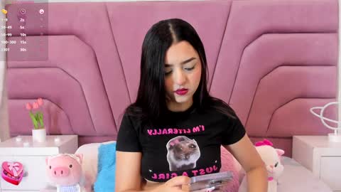 Snapshot of zoewillian chatting on January 24, 2025, 2:19 pm zoewillian online show from January 24, 2025, 2:19 pm