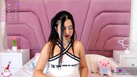 Snapshot of zoewillian chatting on January 30, 2025, 8:21 pm zoewillian online show from January 30, 2025, 8:21 pm