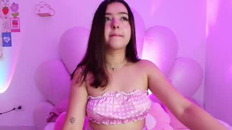 Snapshot of zoewillian chatting on September 19, 2025, 9:48 pm zoewillian online show from September 19, 2025, 9:48 pm