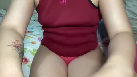 Snapshot of zoey_foryou chatting on May 4, 2026, 12:12 pm zoey_foryou online show from May 4, 2026, 12:12 pm