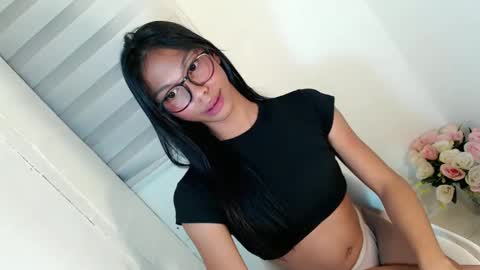 zoey online show from February 23, 2025, 5:39 pm