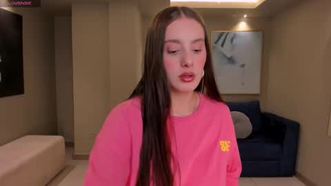 Zoey Walker online show from November 19, 2025, 11:54 am