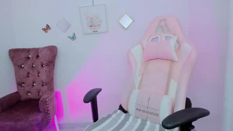 Alicie online show from September 20, 2025, 5:08 am