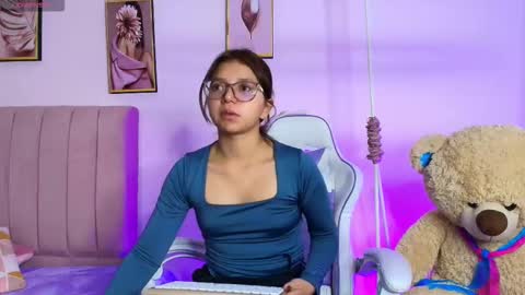 Zoe online show from February 17, 2026, 12:12 pm