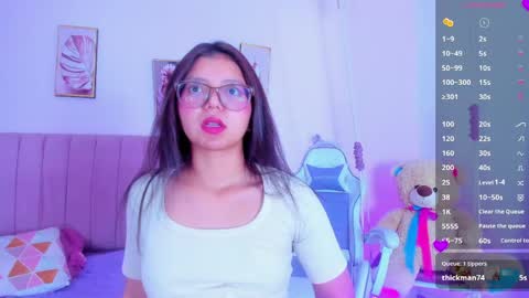 Zoe online show from April 7, 2026, 12:05 pm