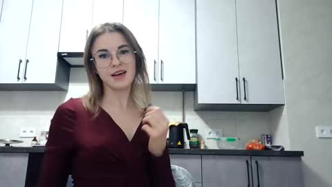 zoriana20 online show from October 26, 2025, 6:47 pm