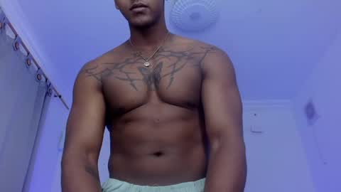 Snapshot of zoriel_derox chatting on April 22, 2026, 6:53 pm Zoriel online show from April 22, 2026, 6:53 pm
