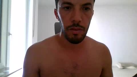 zouba big dick online show from September 29, 2025, 1:38 pm