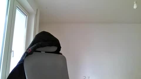 zouba big dick online show from October 20, 2025, 11:43 am