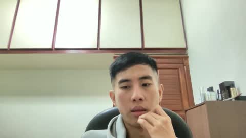 Snapshot of zseszsesz chatting on January 14, 2025, 3:15 pm Z online show from January 14, 2025, 3:15 pm