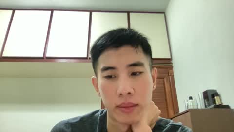 Snapshot of zseszsesz chatting on March 1, 2025, 3:16 pm Z online show from March 1, 2025, 3:16 pm
