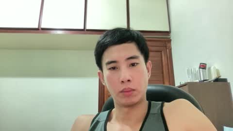 Snapshot of zseszsesz chatting on October 22, 2025, 4:29 pm Z online show from October 22, 2025, 4:29 pm