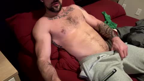 Zuko online show from March 5, 2025, 4:56 am