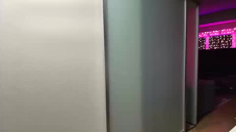 Zuko online show from October 17, 2025, 1:35 pm