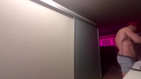 Zuko online show from November 3, 2025, 1:45 pm