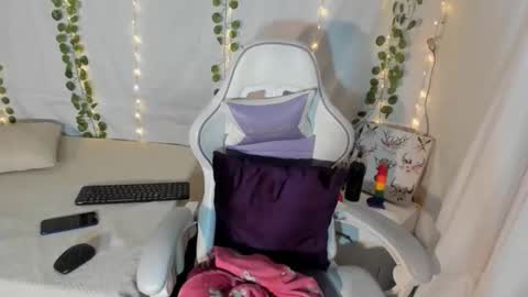 zulemars online show from October 22, 2025, 4:13 am