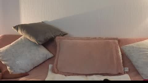 zuly goode online show from September 16, 2025, 10:49 am