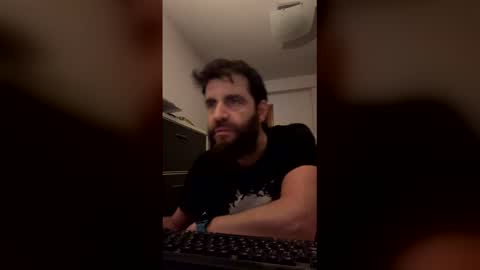 zurdineno online show from February 14, 2026, 12:29 am