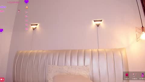 Zara online show from September 12, 2025, 7:25 pm