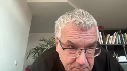 zwickauer1969 online show from March 6, 2025, 7:03 am