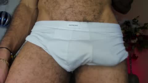 zyan_moreno online show from November 15, 2025, 5:20 pm