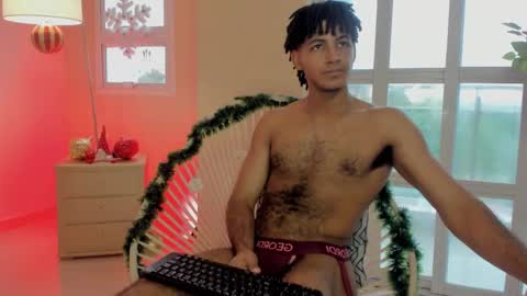 zyan_moreno online show from November 29, 2025, 2:31 pm