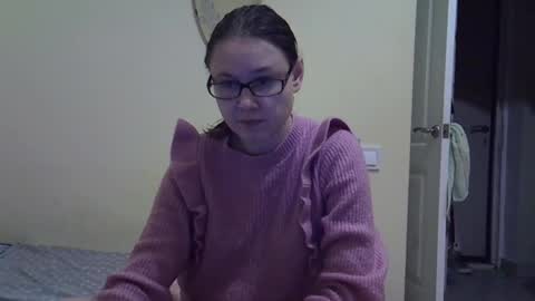 Zyuhre online show from November 9, 2025, 12:09 am