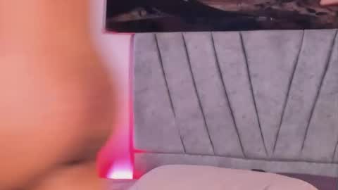 zyzz_1812 online show from January 14, 2026, 3:17 pm