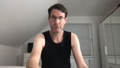 zzz123_cam online show from September 21, 2025, 3:24 pm