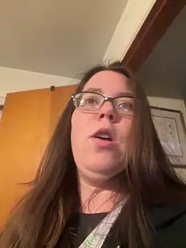 Snapshot of LacieStar chatting on December 8, 2024, 12:18 am LacieStar online show from December 8, 2024, 12:18 am