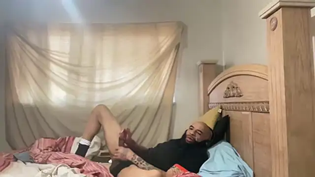 ANAKONDA KIING online show from January 5, 2026, 9:40 pm