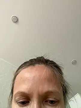 Snapshot of angelmommu chatting on November 29, 2025, 6:16 am angelmommu online show from November 29, 2025, 6:16 am