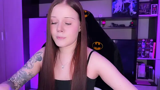 jasminevine online show from March 27, 2026, 6:41 am