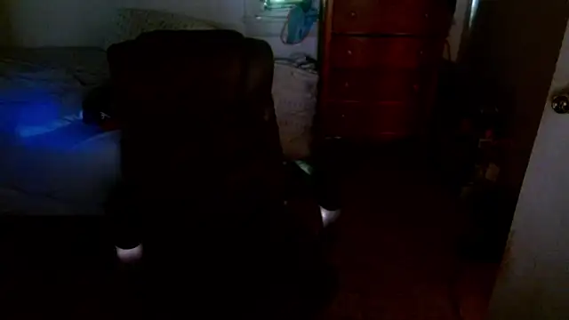 DADDY KANE8--- online show from April 18, 2026, 10:32 pm