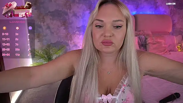 Snapshot of MissyMartinez chatting on October 12, 2025, 6:12 am MissyMartinez online show from October 12, 2025, 6:12 am