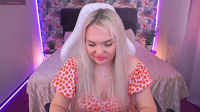 MissyMartinez online show from April 8, 2026, 7:52 am