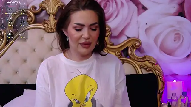 Snapshot of HessaHessy chatting on October 25, 2025, 3:40 pm HessaHessy online show from October 25, 2025, 3:40 pm