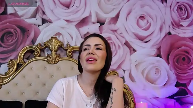 HessaHessy online show from April 17, 2026, 12:30 pm