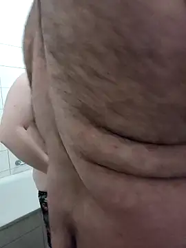 Snapshot of genderfluidco2 chatting on November 29, 2025, 8:23 pm genderfluidco2 online show from November 29, 2025, 8:23 pm