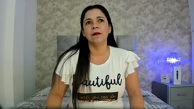 elizabeth coleman online show from March 7, 2025, 10:10 pm