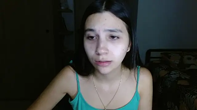 mia  lopez  online show from April 21, 2026, 3:35 am