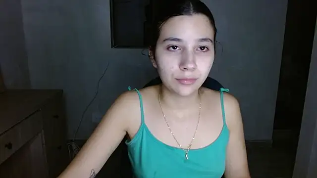 mia  lopez  online show from July 23, 2026, 4:32 am