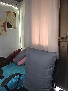 Snapshot of Samy-Candy chatting on December 3, 2024, 3:55 pm Samy-Candy online show from December 3, 2024, 3:55 pm